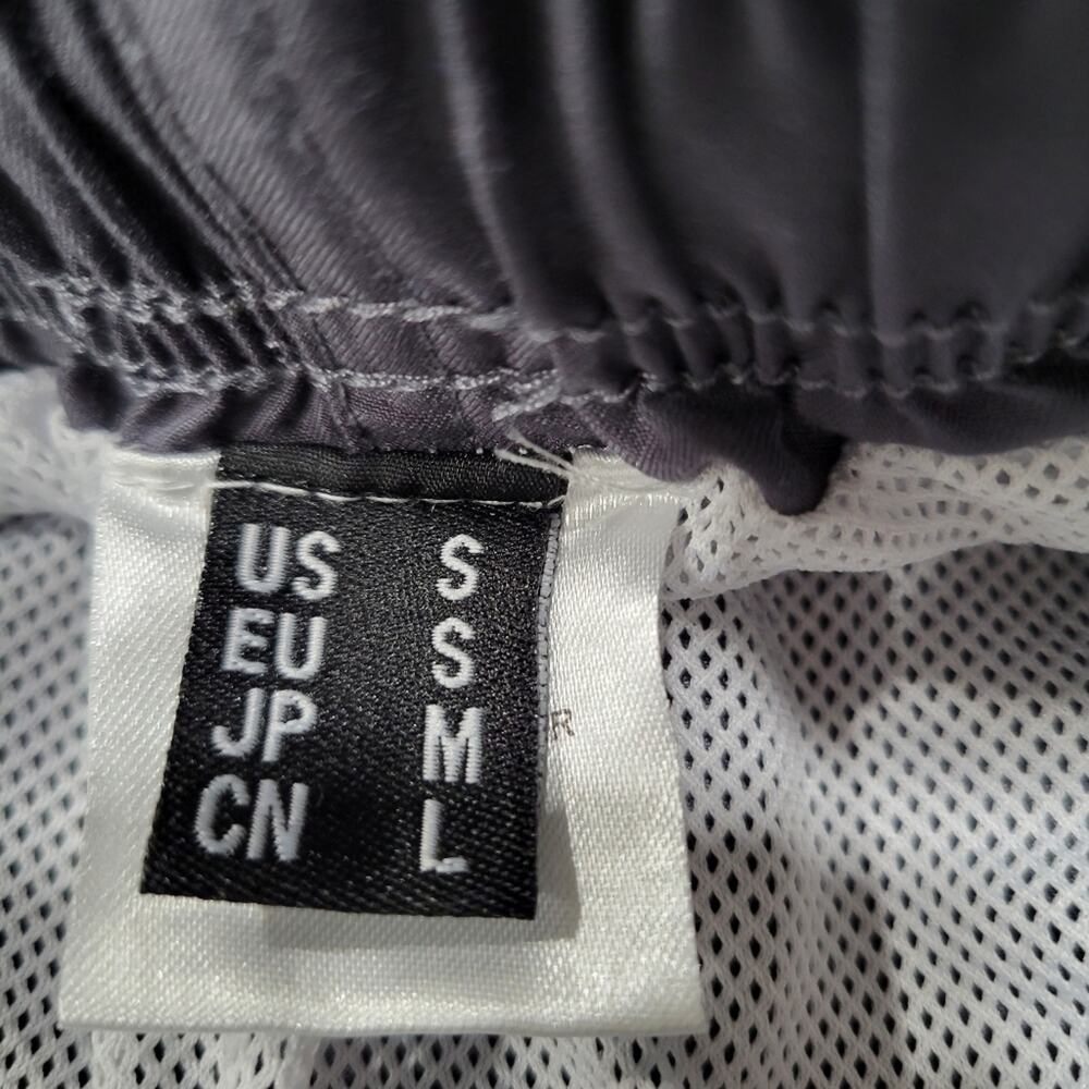 Gray Swim Trunks Size Small - Picture 6 of 6